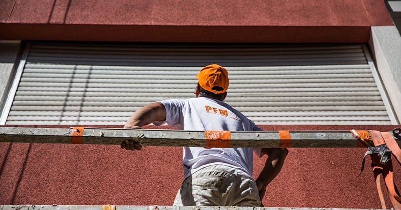 Ravalement de façade dans le sud